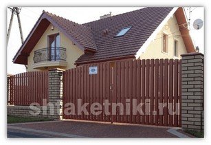 Штакетник для забора под дерево в Луганске